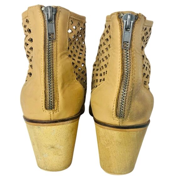 Kelsi Dagger Kyoto Open Toe Ankle Bootie 9.5 Natural Tan Diamond Cutout Back Zip - Picture 6 of 10